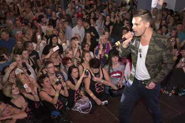 Eloy de Jong bei der Feel the 90's Party, Erfurt