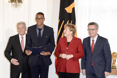 Verleihung des Silbernen Lorbeerblattes an die deutsche Fußball-Nationalmannschaft, Berlin