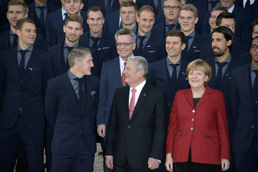 Verleihung des Silbernen Lorbeerblattes an die deutsche Fußball-Nationalmannschaft, Berlin