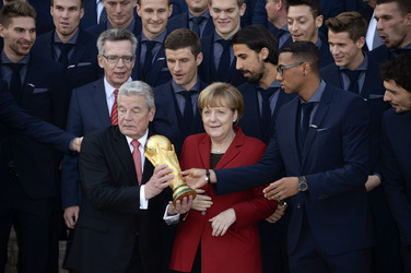 Verleihung des Silbernen Lorbeerblattes an die deutsche Fußball-Nationalmannschaft, Berlin