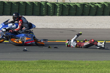 Jorge Navarro Unfall bei der Moto3 Spanish Championship, Cheste