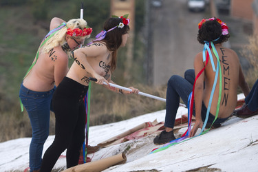 Femen Protest gegen Gedenkfeier für General Franco
