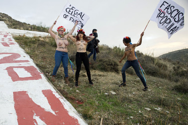 Femen Protest gegen Gedenkfeier für General Franco