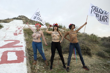 Femen Protest gegen Gedenkfeier für General Franco