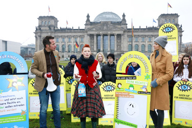 Aktion 'Augen auf für Kinderrechte', Berlin