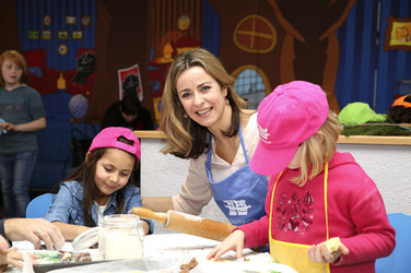 Kinder backen und lesen mit Bettina Cramer, Berlin