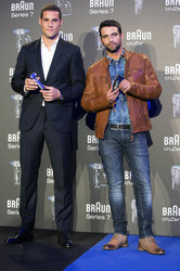 Jesus Castro und Mario Suarez präsentieren Braun Rasierer, Madrid
