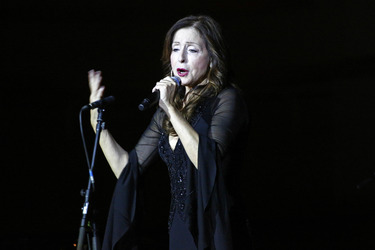 Vicky Leandros