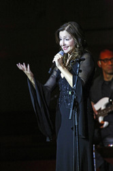 Vicky Leandros