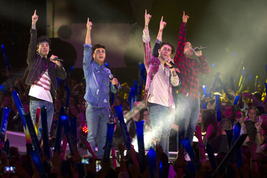 Los 40 Principales Awards 2014, Madrid