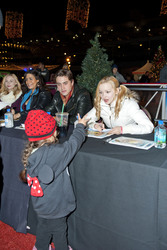 'Liv und Maddie' Cast beim Queen Mary's Chill, Long Beach