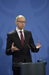 Arsenij Jazenjuk zu Gast in Berlin
