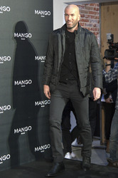 Zinédine Zidane Präsentation als Mango Man, Madrid