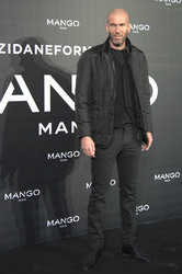 Zinédine Zidane Präsentation als Mango Man, Madrid