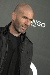 Zinédine Zidane Präsentation als Mango Man, Madrid