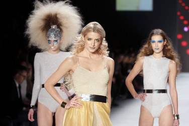 It's Showtime Maybelline New York 100th Anniversary Show, Berlin Fashion Week Autumn/Winter 2015