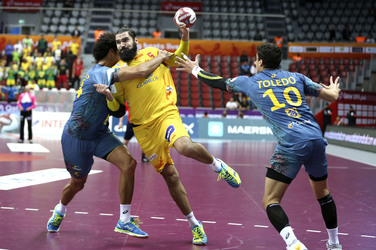 Handball WM-Match Brasilien gegen Spanien, Katar