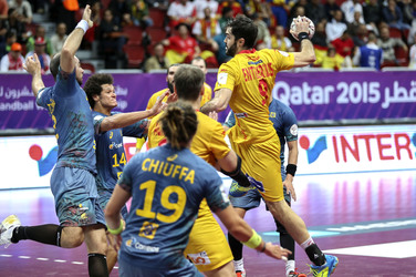 Handball WM-Match Brasilien gegen Spanien, Katar