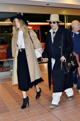 Ankunft von Johnny Depp und Amber Heard in Tokio