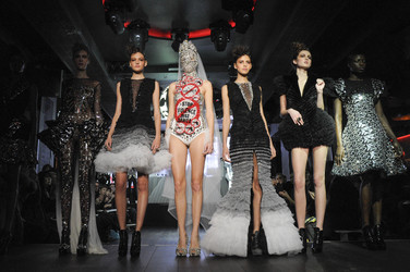 On Aura Tout Vu Fashion Show, Haute Couture Fashion Week Paris
