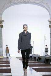 Yiqing Yin Fashion Show, Haute Couture Fashion Week Paris