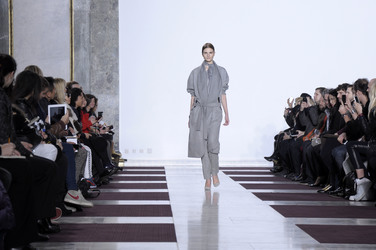 Yiqing Yin Fashion Show, Haute Couture Fashion Week Paris
