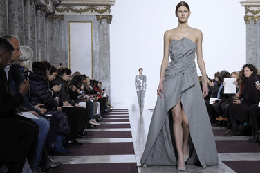 Yiqing Yin Fashion Show, Haute Couture Fashion Week Paris