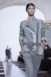 Yiqing Yin Fashion Show, Haute Couture Fashion Week Paris