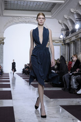 Yiqing Yin Fashion Show, Haute Couture Fashion Week Paris