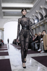 Yiqing Yin Fashion Show, Haute Couture Fashion Week Paris