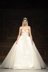 Tony Ward Fashion Show, Haute Couture Fashion Week Paris
