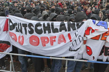 Demonstration gegen den 3. Bundesparteitag der AfD, Bremen