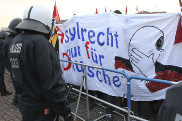 Demonstration gegen den 3. Bundesparteitag der AfD, Bremen
