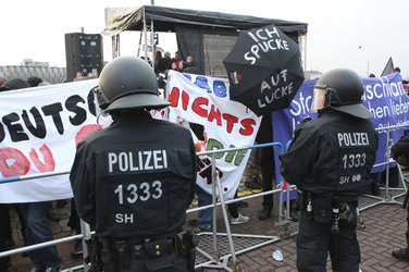 Demonstration gegen den 3. Bundesparteitag der AfD, Bremen
