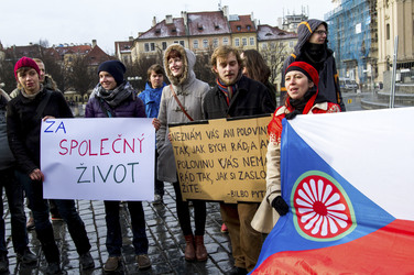 Gegendemo zur Demonstration gegen Islamisierung, Prag