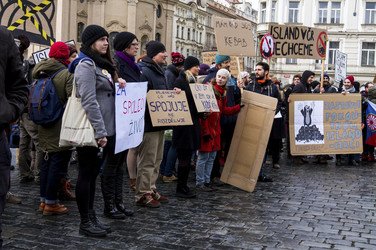 Gegendemo zur Demonstration gegen Islamisierung, Prag