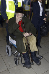 Anlunft von Christopher Lee in Berlin Tegel