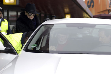 Anlunft von Christopher Lee in Berlin Tegel