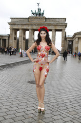 Micaela Schäfer zum Valentinstag, Berlin
