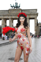 Micaela Schäfer zum Valentinstag, Berlin