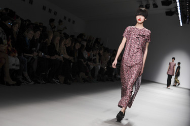 J. JS. Lee Fashion Show, London Fashion Week