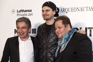 'Insights by Mayk Azzato' Fotoausstellung, München