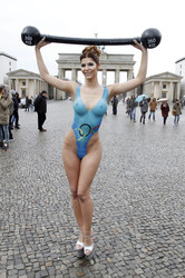 Micaela Schäfer für Olympia 2024 in Berlin