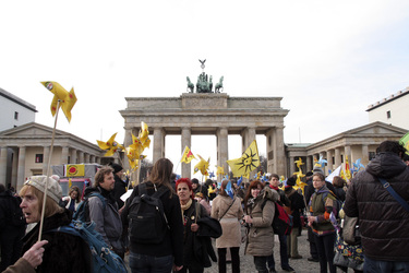 Kazaguruma-Demo zum 4. Jahrestag von Fukushima, Berlin