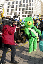 Kazaguruma-Demo zum 4. Jahrestag von Fukushima, Berlin