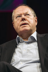 'Peer Steinbrück macht sich Sorgen' Lesing, Köln
