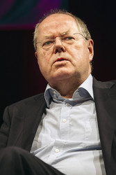 'Peer Steinbrück macht sich Sorgen' Lesing, Köln