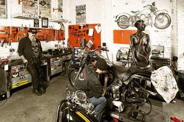 WORKING ART: Zweiradmechaniker / Motorcycle Mechanic