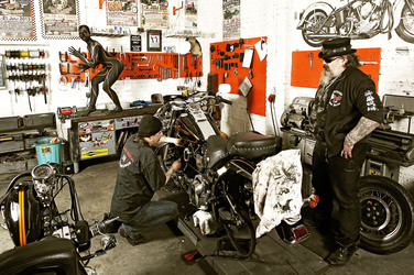 WORKING ART: Zweiradmechaniker / Motorcycle Mechanic