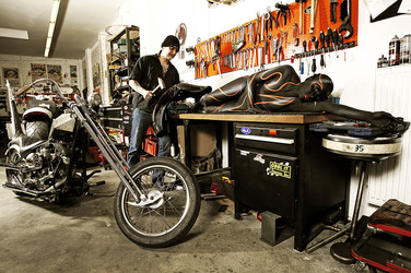 WORKING ART: Zweiradmechaniker / Motorcycle Mechanic